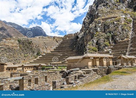 Ollantaytambo Inca Ruins