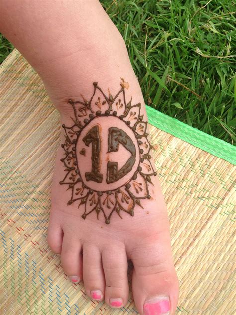 1dtattoos One direction tattoos, Hand and finger tattoos