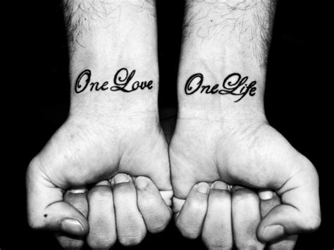 One Life & One Love One life tattoo, Crown tattoo, Life
