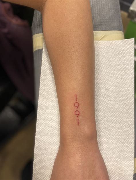 One year healed Gizmo Gizmo, Tattoos, Word tattoos