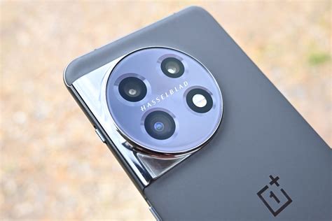 OnePlus 11 cameras