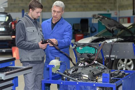 Online education for Automotive Technician