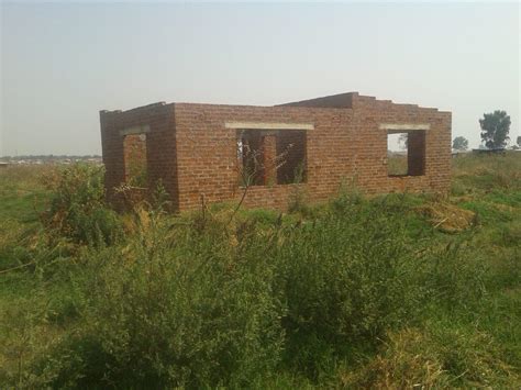 Open-Plan Living in Zimbabwe