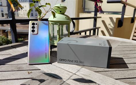 Oppo Find X3 Neo