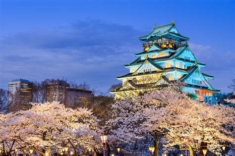 Osaka Castle tour