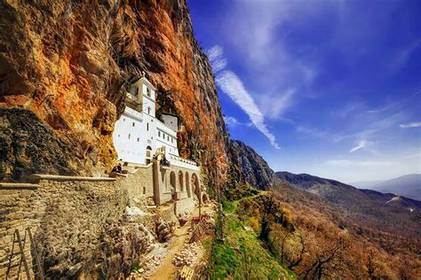 Ostrog Monastery travel