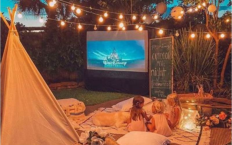 Outdoor Movie Clean Up
