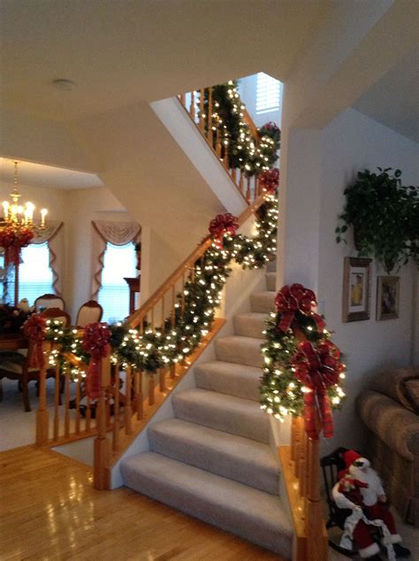 Outdoor Stair Garland: Add A Festive Touch To Your Home