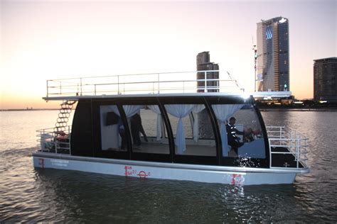 Outdoor dining on a boat
