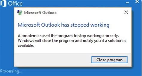 Outlook startup crashes