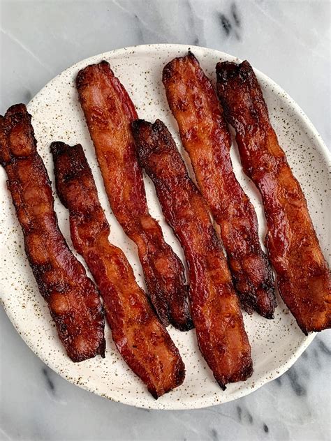 Oven-Baking Bacon