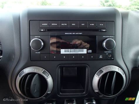 2014 Jeep Wrangler Audio System