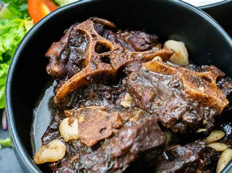 Indulge in the Richness of Flavorful Oxtail with Skin on - A Meaty Delight for Your Palate