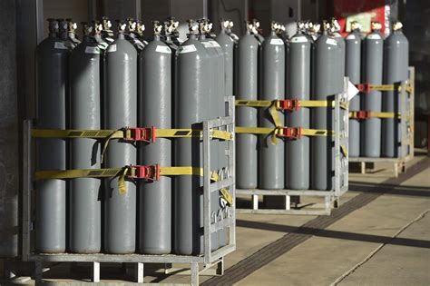 Oxygen Cylinders: Safe Home Storage Tips
