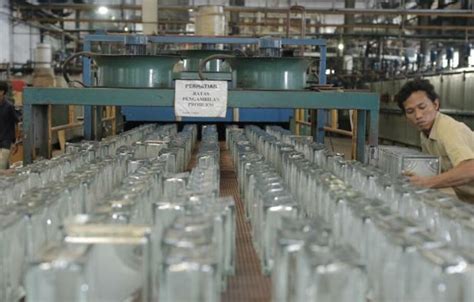 Pabrik Gelas Kaca di Indonesia