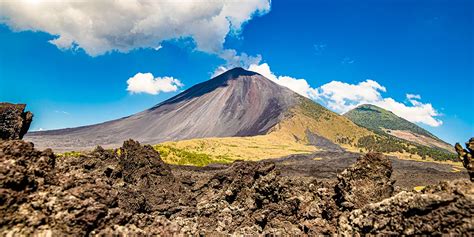 Pacaya Volcano setting