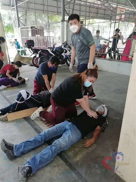Pagsasagawa ng First Aid