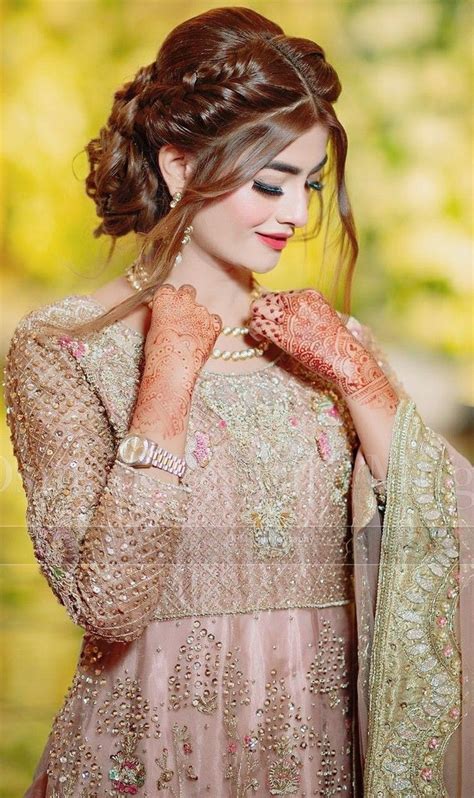 Pakistani Wedding Hairstyles