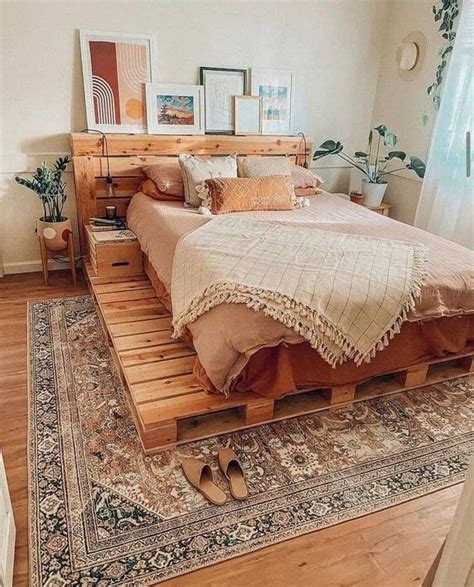 Pallet Bed Boho