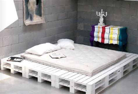 Pallet Crate Bed