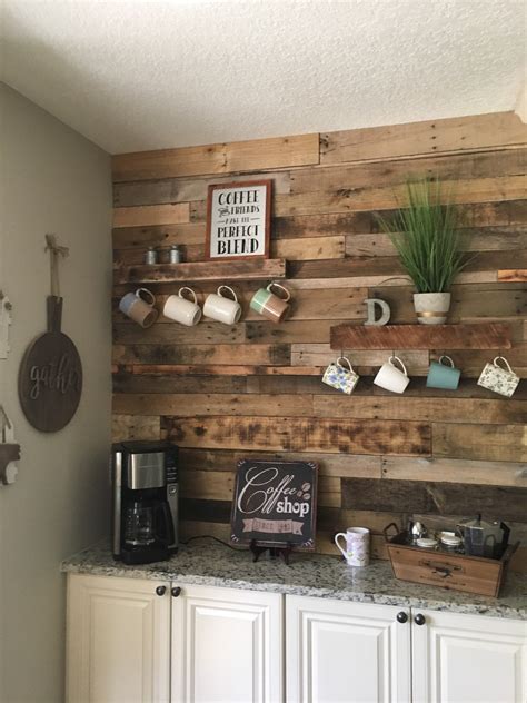 Pallet Wall Decor Kitchen