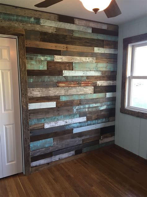 Pallet Wall Designs
