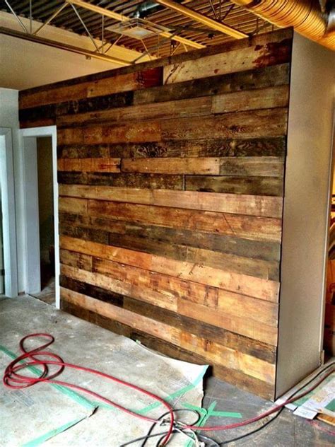 Pallet Wall Effect