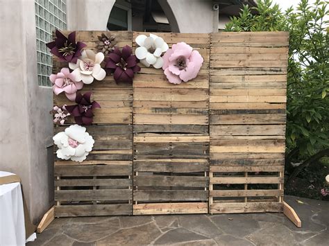 Pallet Wall For Party