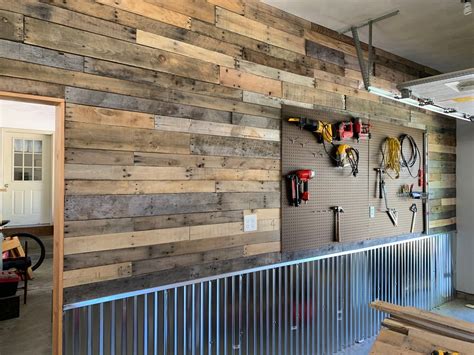 Pallet Wall Garage