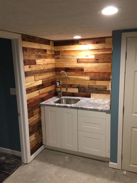 Pallet Wall Kitchen