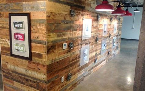 Pallet Wall Office