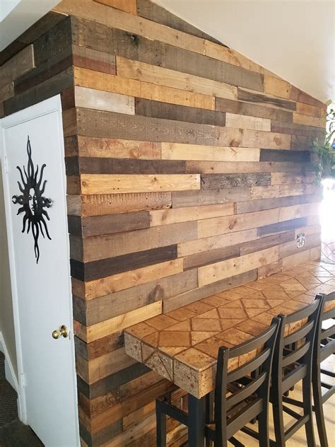 Pallet Wall Round