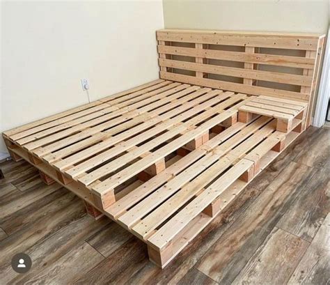 Pallet Wood Bed