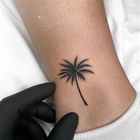 Palm Leaf Tattoo