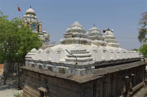 Pandeshwar Temple