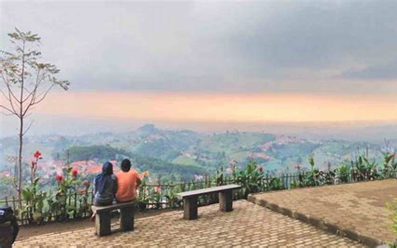 Panorama Bukit Moko