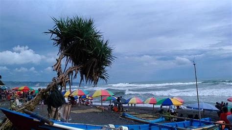 Pantai Depok Jawa Tengah