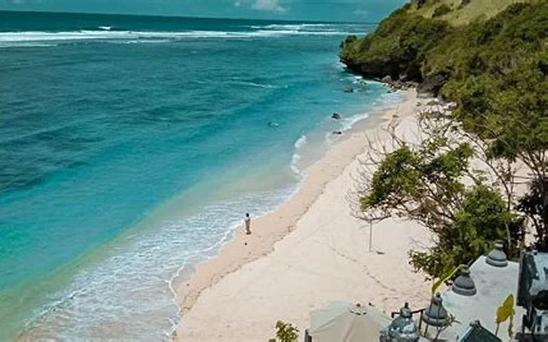 Pantai Gunung Payung: Keindahan Pantai Tersembunyi Bali