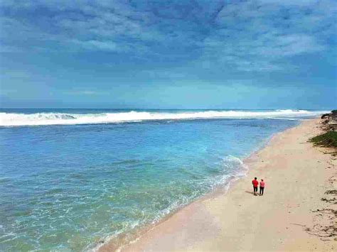 Pantai Garut di Indonesia