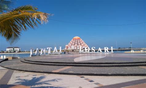 Pantai Losari Makassar