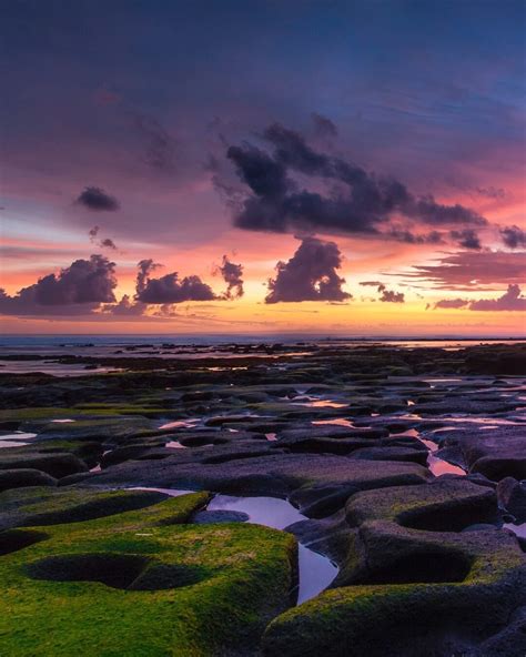 Pantai Pekutatan Bali