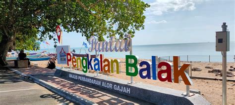 Pantai Pengkalan Bakalan Singaraja