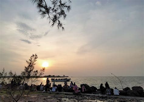Pantai Sepakung