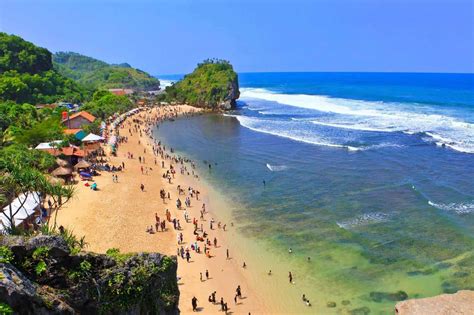 Pantai Slili Yogyakarta in Indonesia