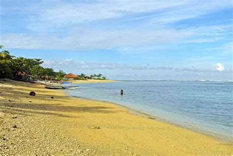 Pantai Ujung Genteng Banten