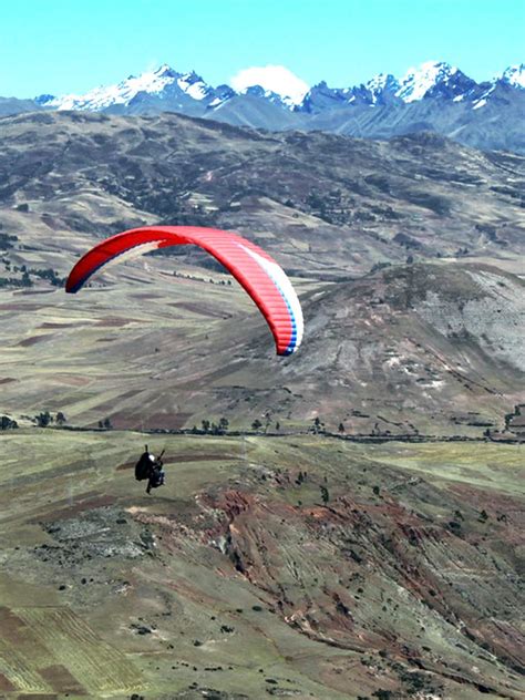Paragliding operator cusco