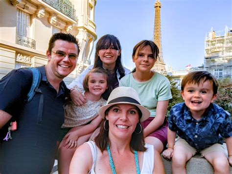 Paris Family Cost
