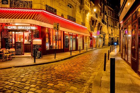Paris Night Cafe