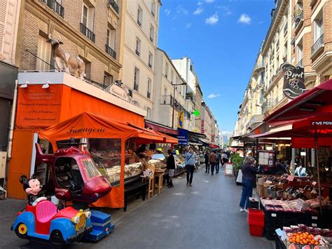 Paris Shopping Street