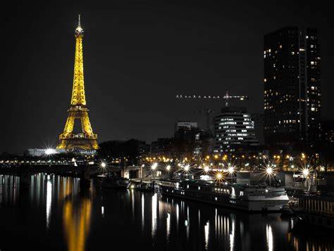 Paris by Night